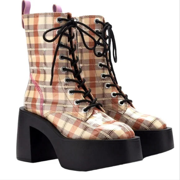 Larroude Olivia Plaid Platform Combat Boots... Size 6.5